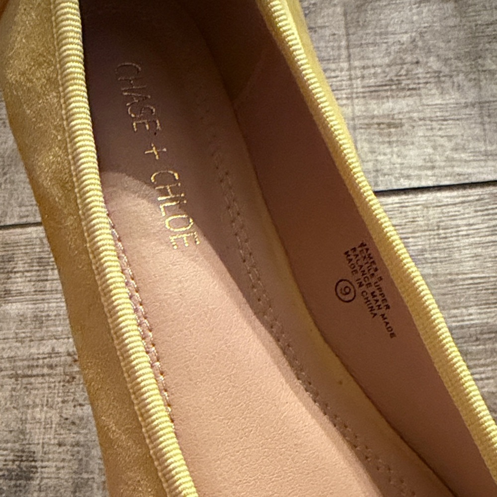 Chase + Chloe Yellow Embellished Women's Flats - Picture 5 of 6
